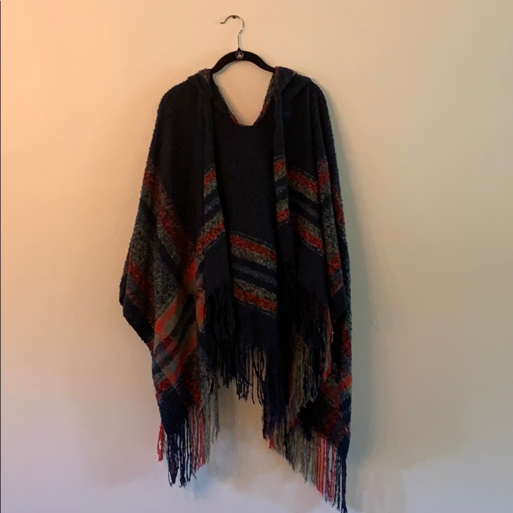 Hooded poncho